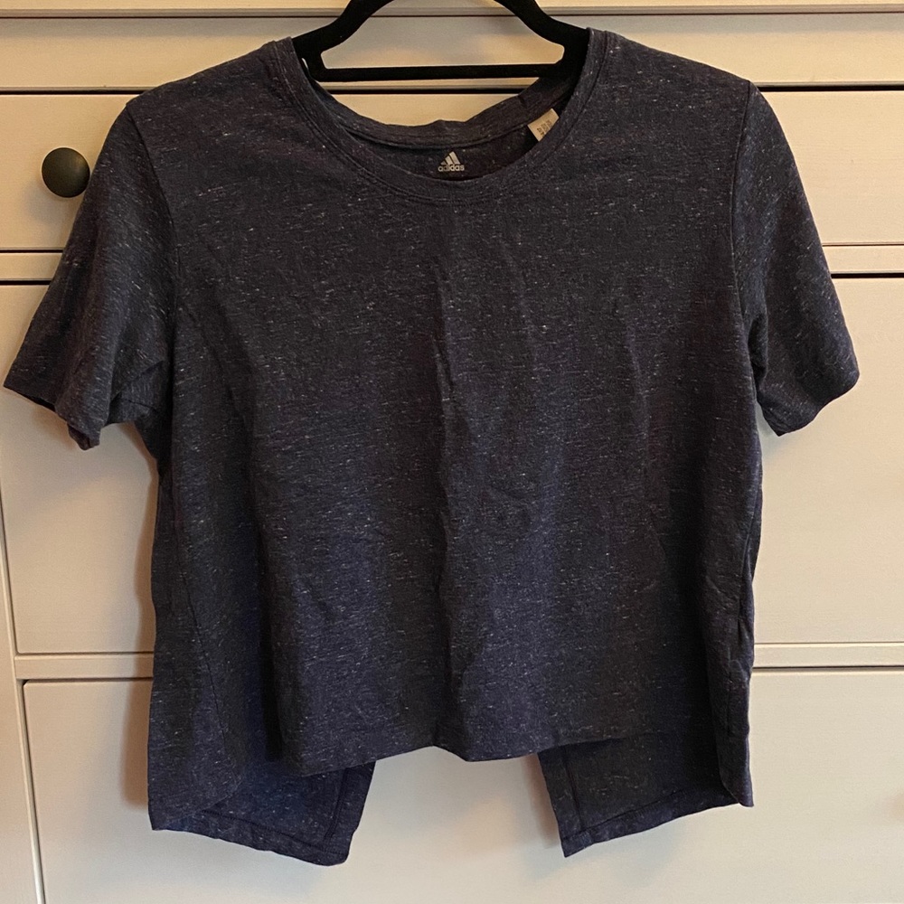 Open-back adidas t-shirt